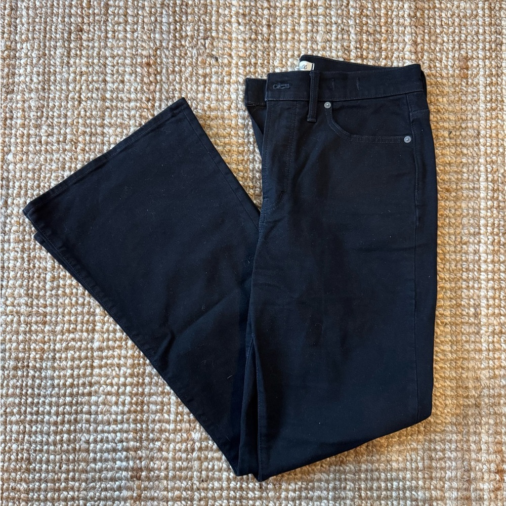 Madewell Black Wash Denim Jeans - the perfect vintage flare